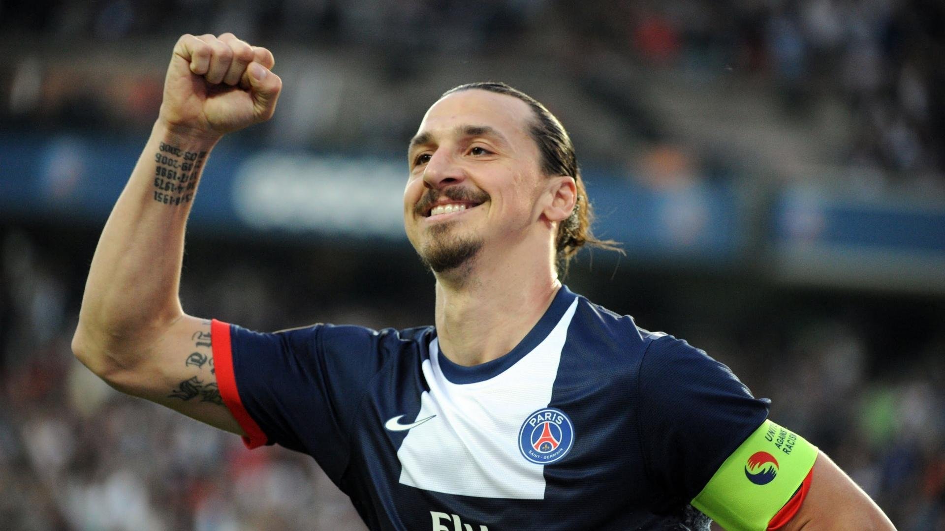 直播互动:球迷与现场氛围的完美结合,篮球直播话术